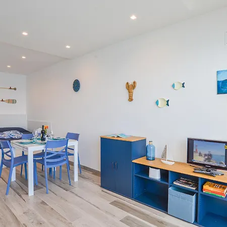 La Casa Del Mare Di Ginni E Virgi Bergeggi