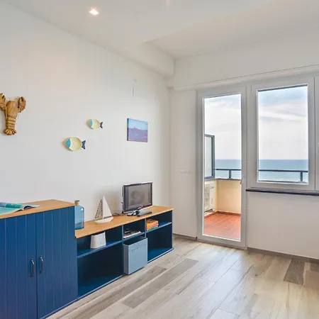 Appartement La Casa Del Mare Di Ginni E Virgi