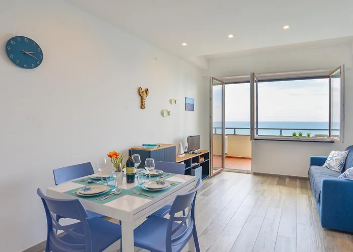 La Casa Del Mare Di Ginni E Virgi By World Apartment Bergeggi