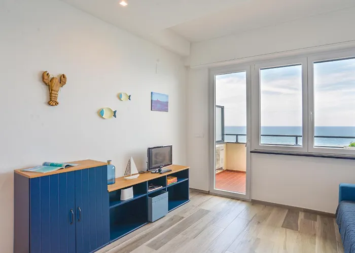 Apartment La Casa Del Mare Di Ginni E Virgi By World