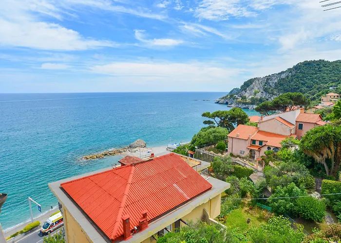 La Casa Del Mare Di Ginni E Virgi By World